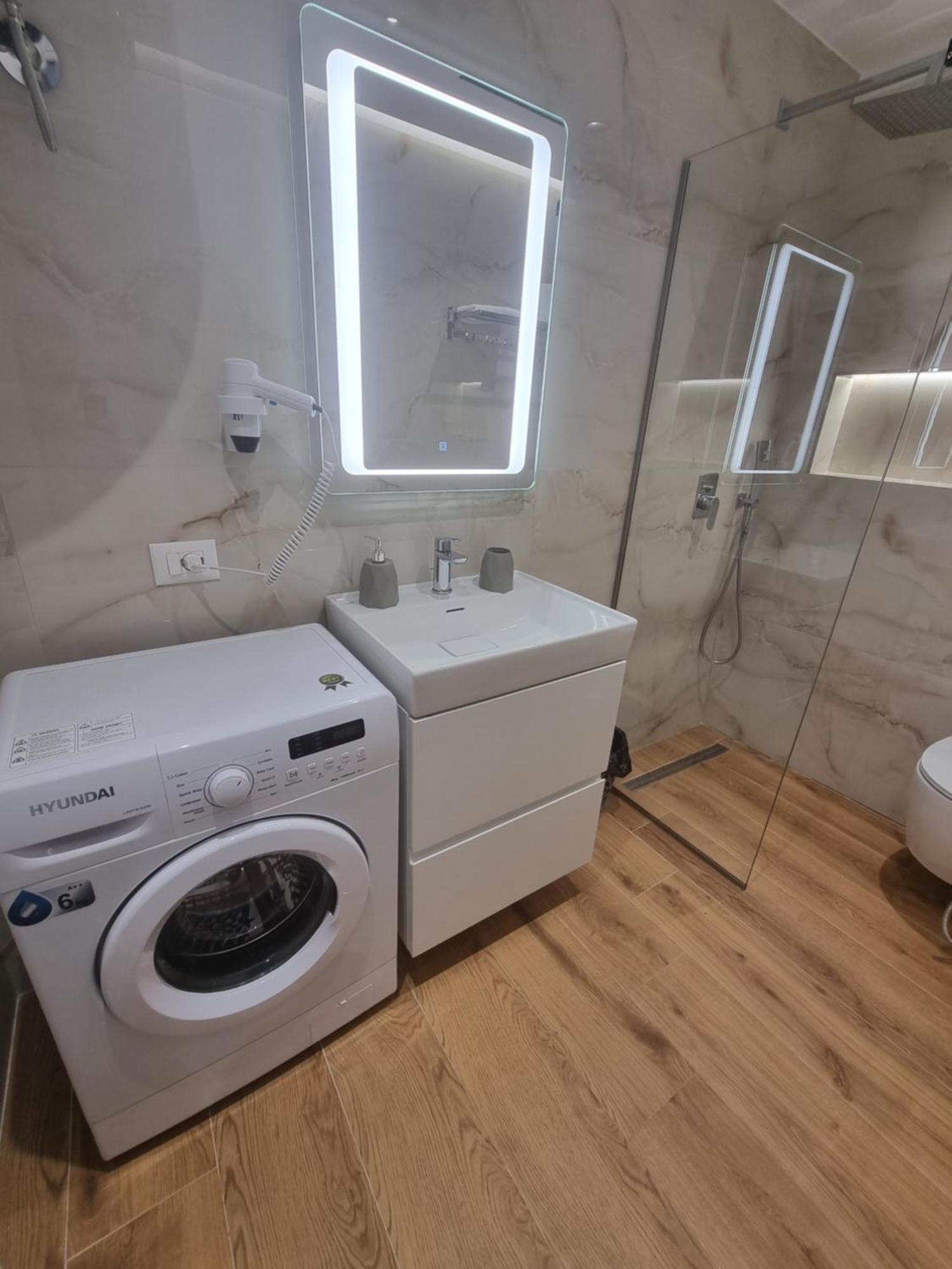 Remar Apartments วญอเรอ ภายนอก รูปภาพ
