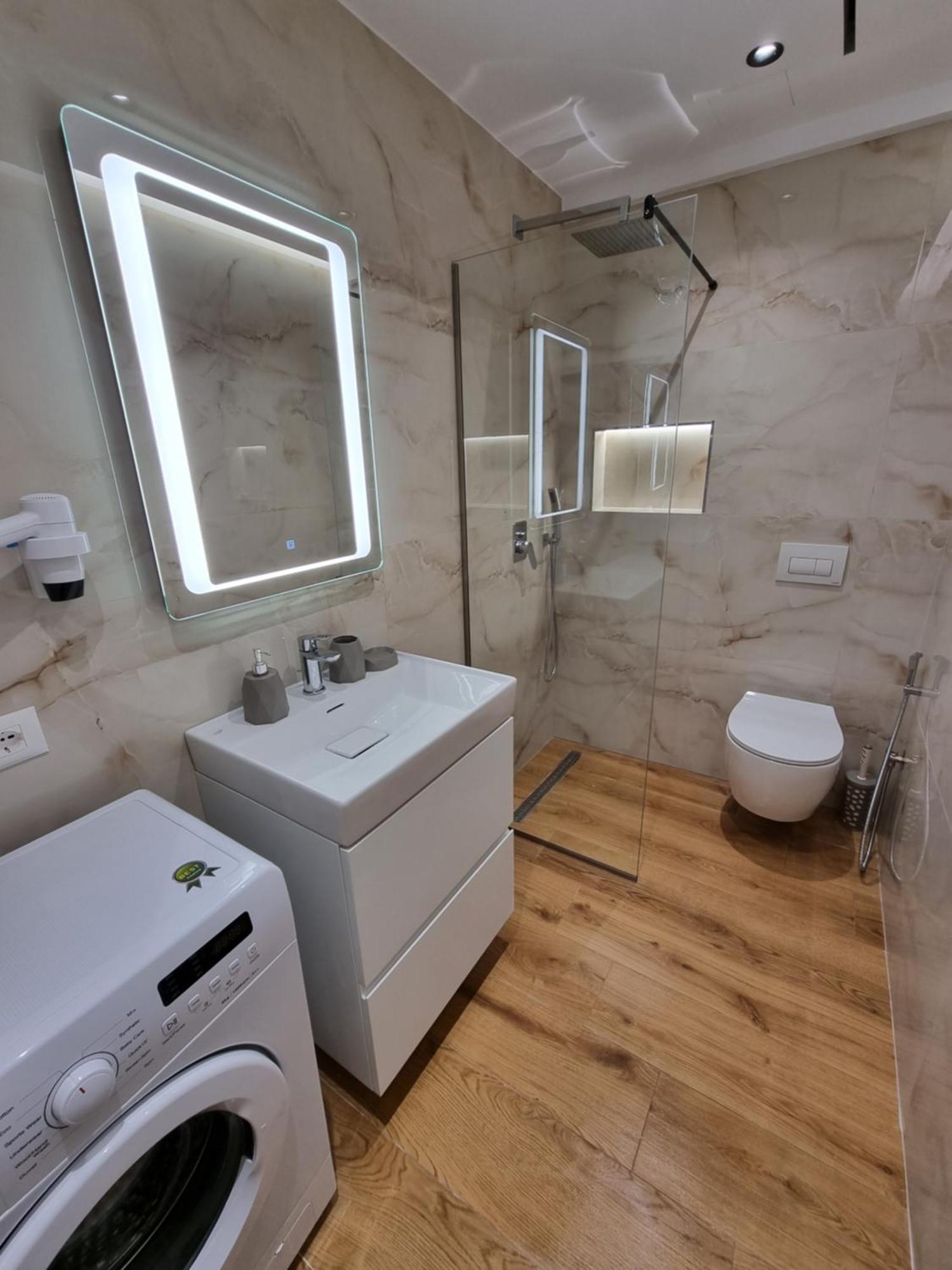 Remar Apartments วญอเรอ ภายนอก รูปภาพ
