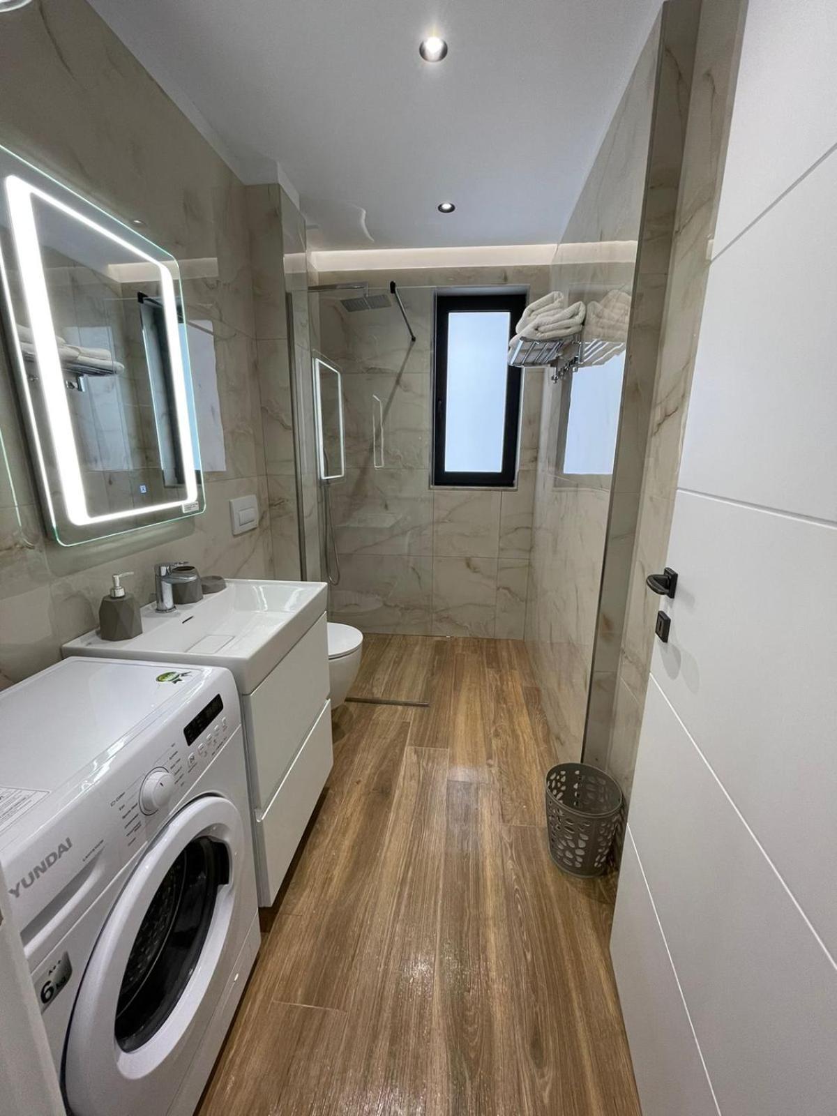 Remar Apartments วญอเรอ ภายนอก รูปภาพ